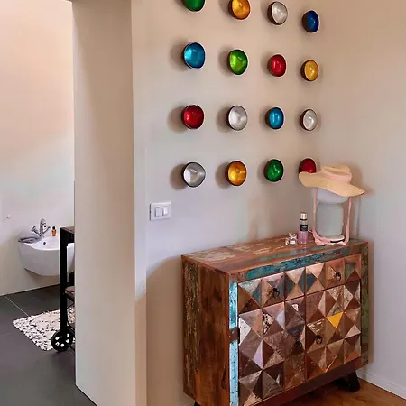 Design-villa Mit Salzwasserpool In Toller Lage