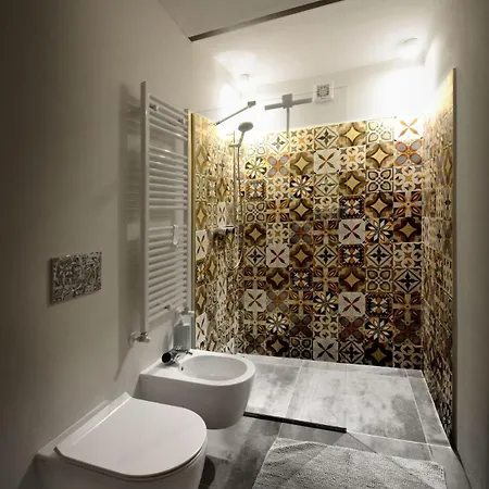 Design-villa Mit Salzwasserpool In Toller Lage Monastero Bormida